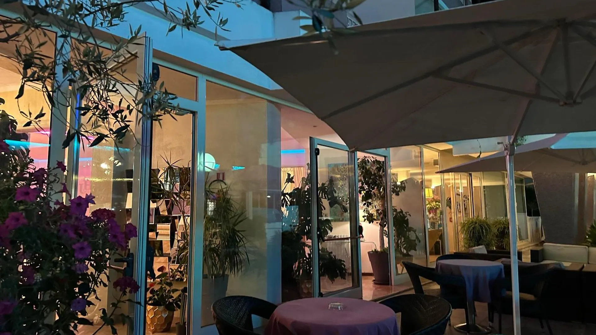 Hotel Julia Llido Degli Estensi