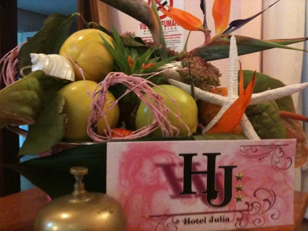 Hotel Julia Llido Degli Estensi