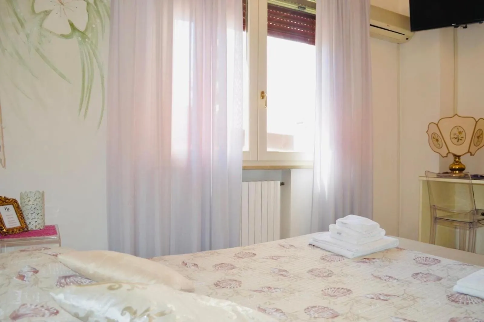 Hotel Julia Llido Degli Estensi
