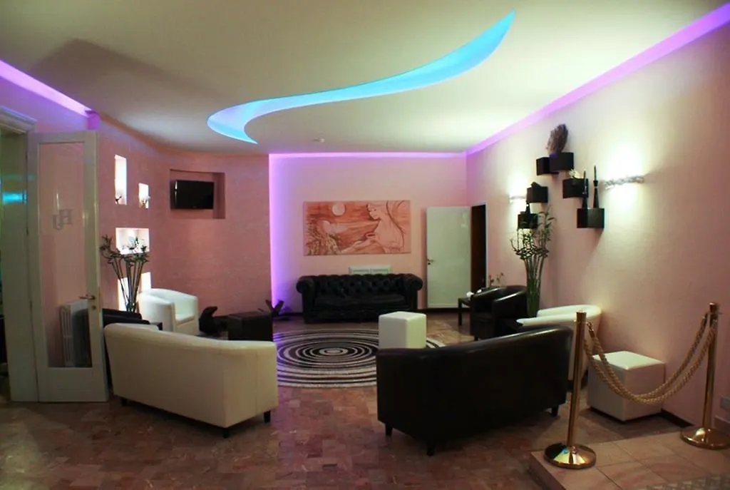 Hotel Julia Llido Degli Estensi