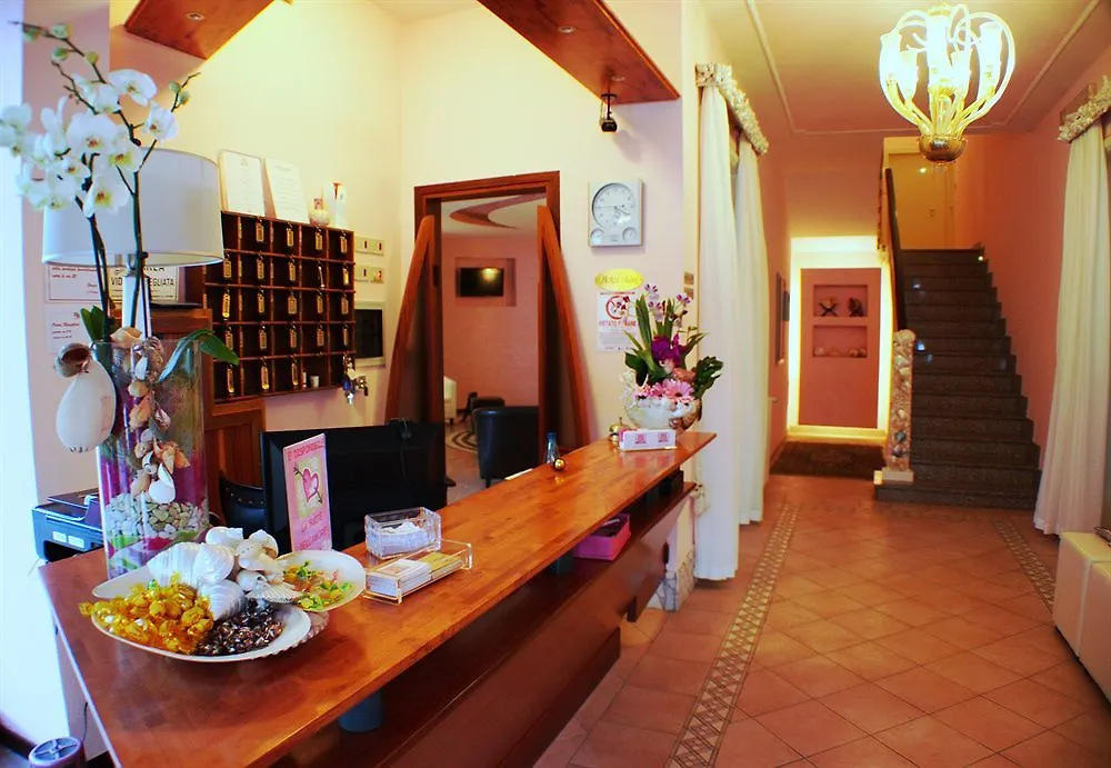 Hotel Julia Llido Degli Estensi